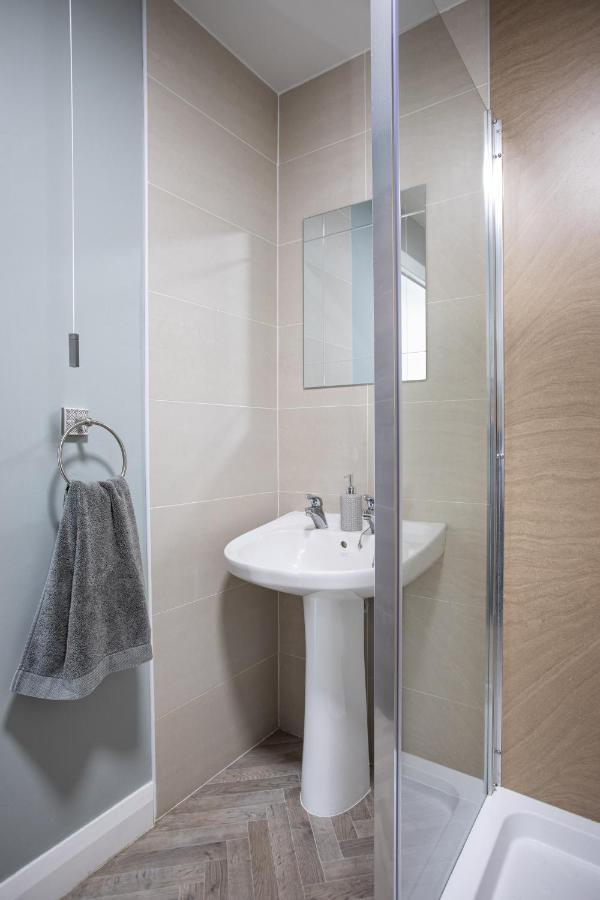 New Lisburn Road Apartment - Free Parking Belfast Exteriör bild
